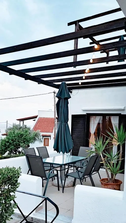 Apartment Trikorfo Bungalows Gerakini
