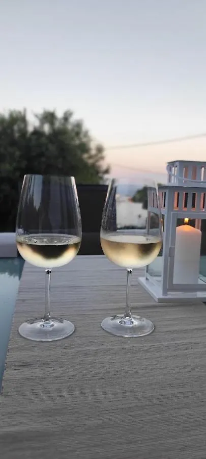 Trikorfo Bungalows Gerakini Greece